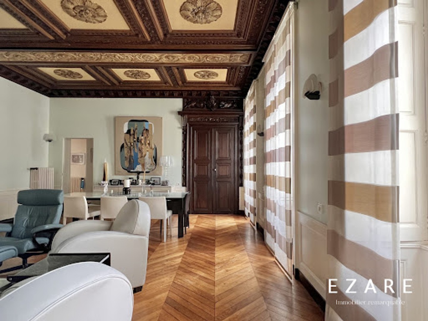 Appartement 7 pièces 232 m²