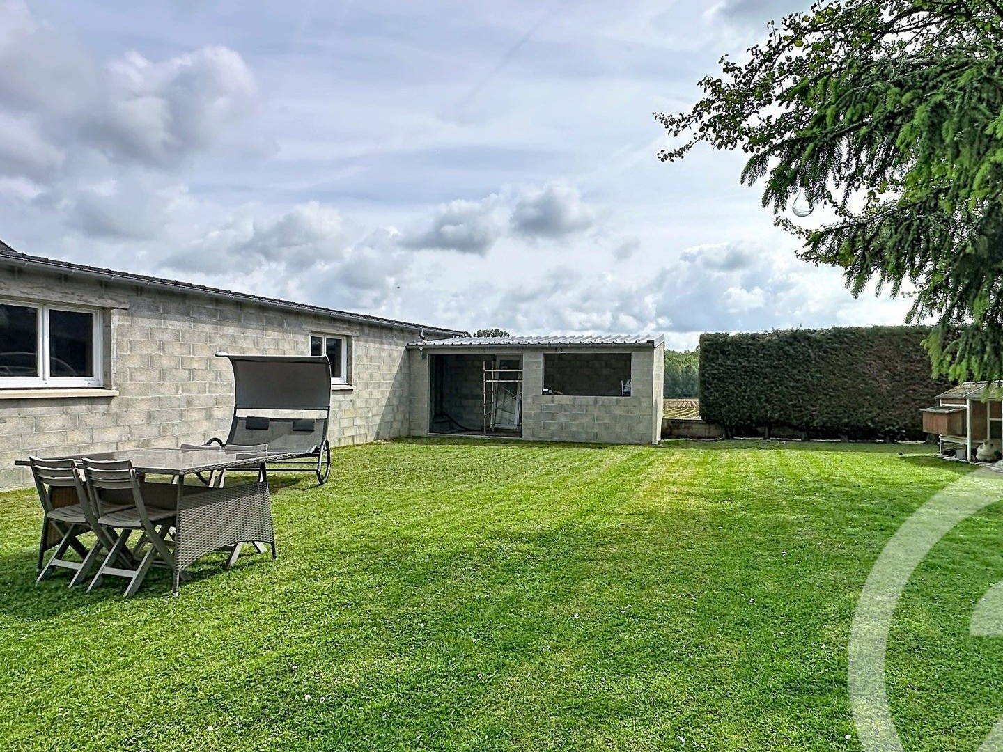 Maison à vendre - 2 pièces - 62m2 - Crisolles (60400)