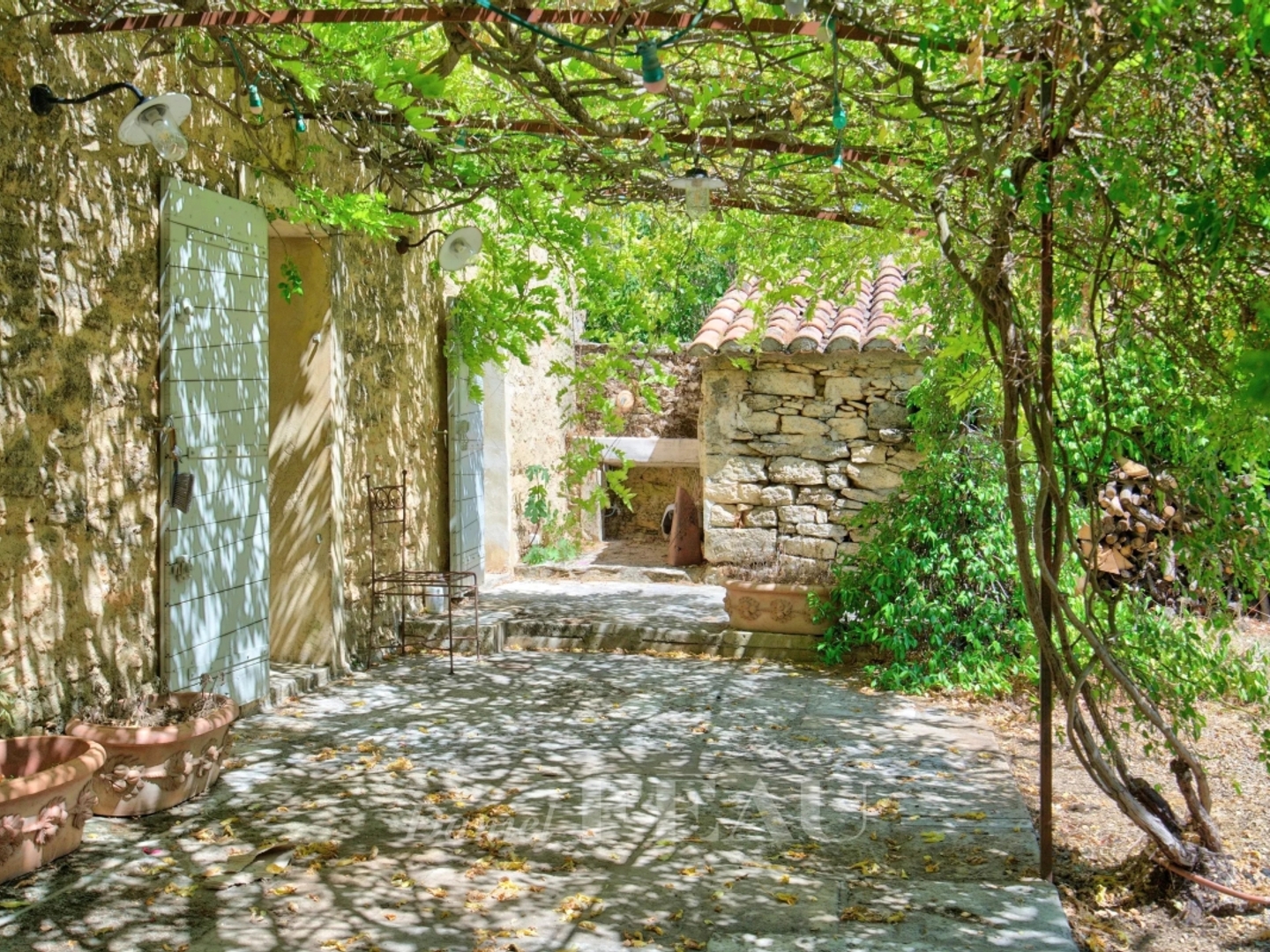 Maison à vendre - 10 pièces - 340m2 - Bonnieux (84480)