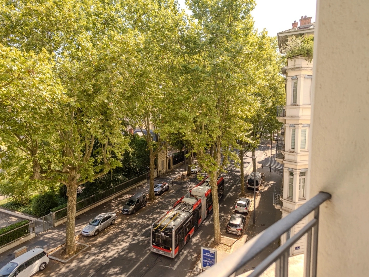 Appartement à vendre - 6 pièces - 193m2 - Lyon 6e (69006)