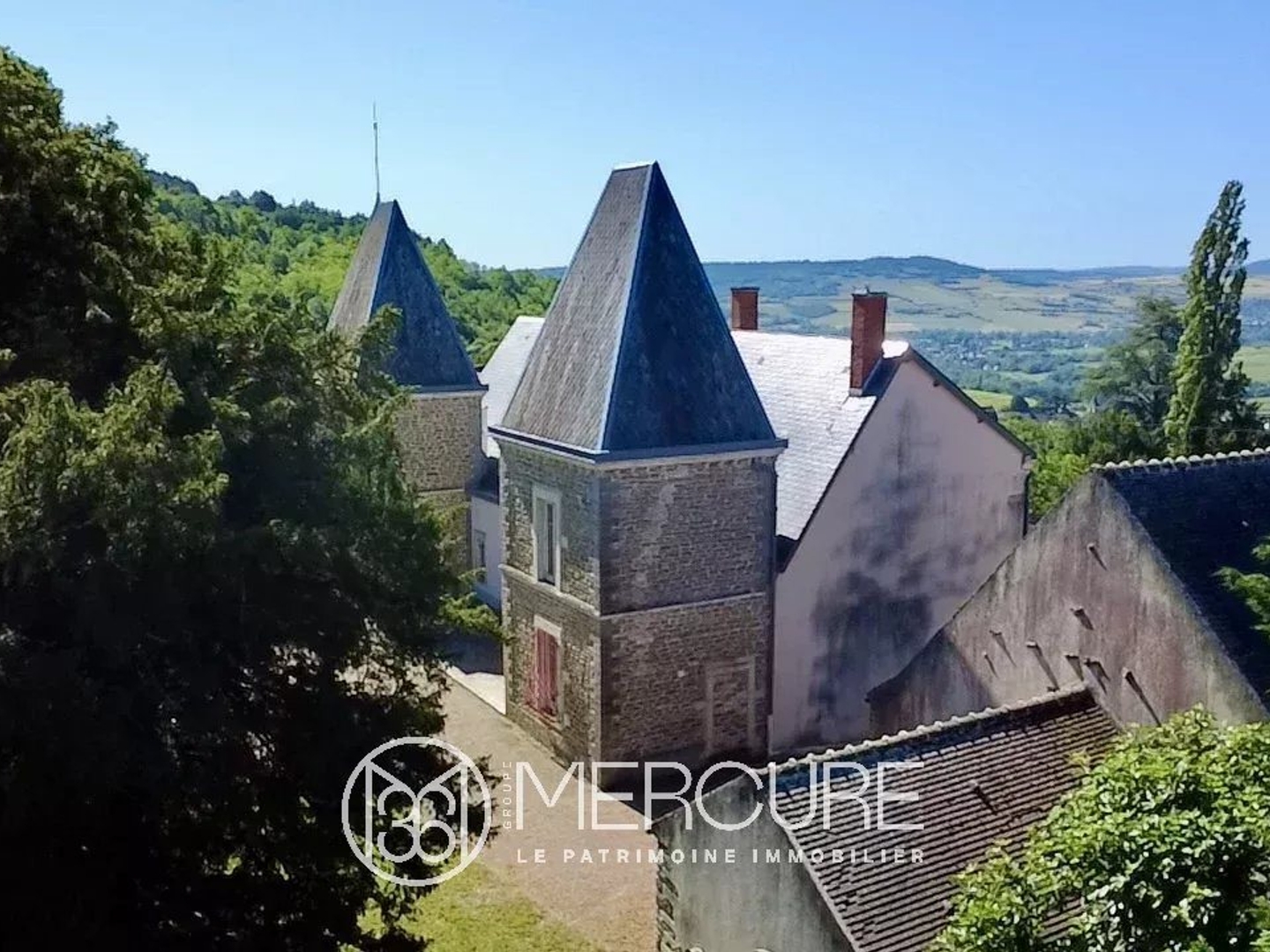 Maison à vendre - 15 pièces - 73m2 - Château (71250)
