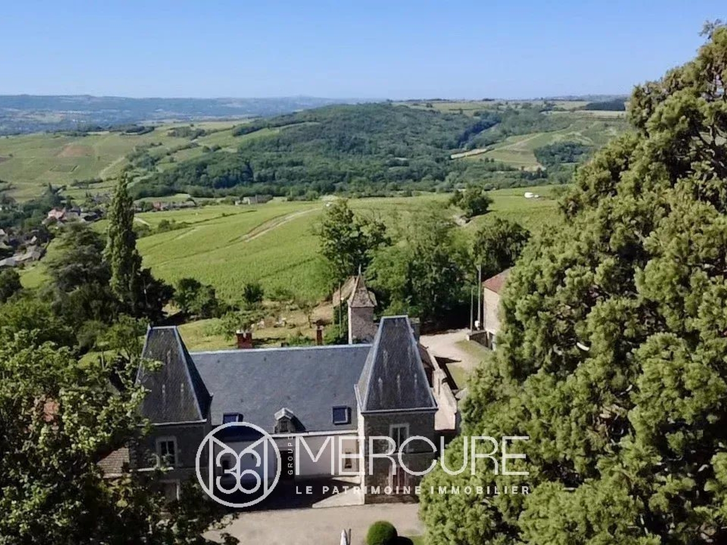 Maison à vendre - 15 pièces - 73m2 - Château (71250)