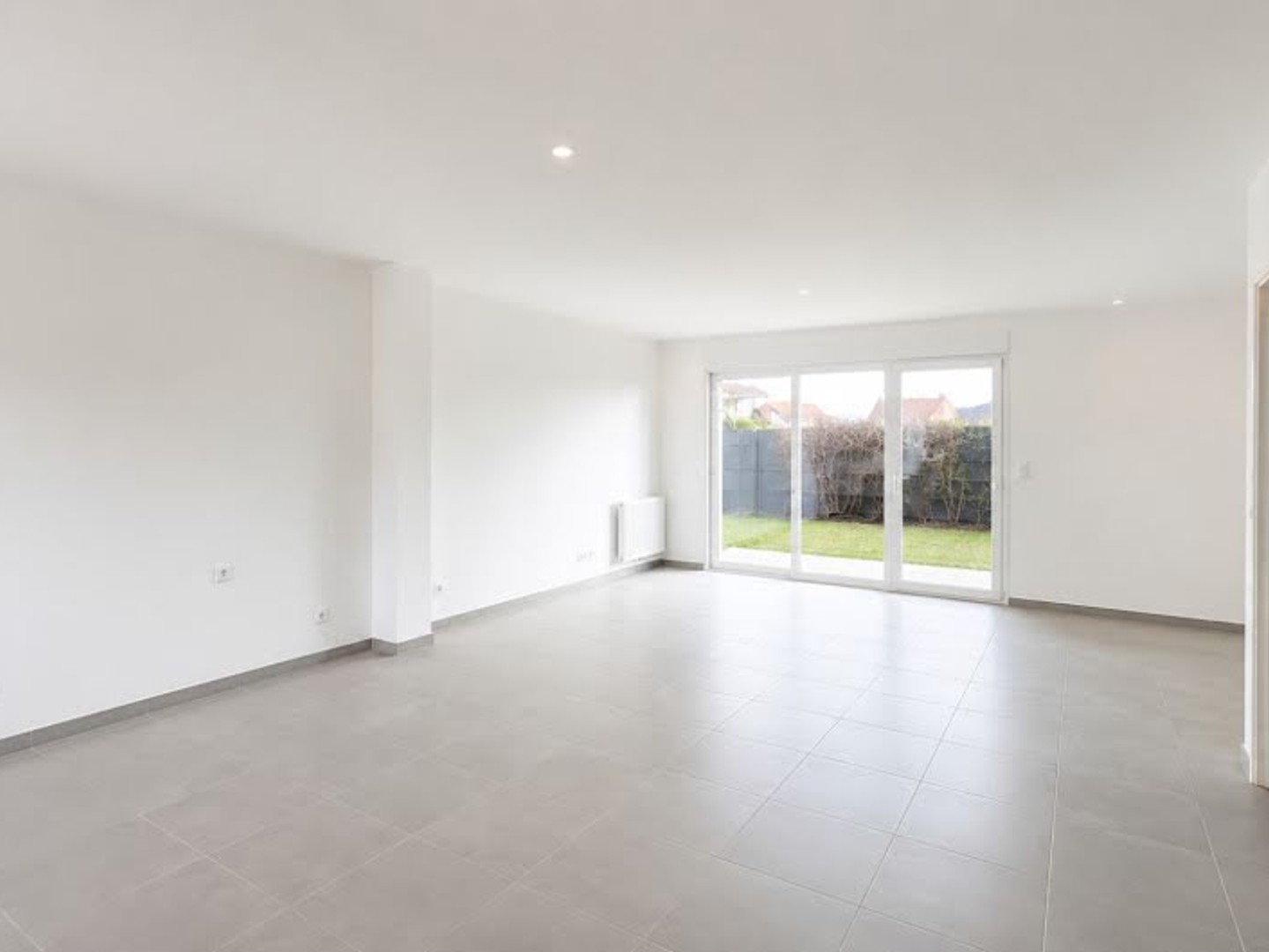 Maison à vendre - 5 pièces - 106m2 - La Verpillière (38290)