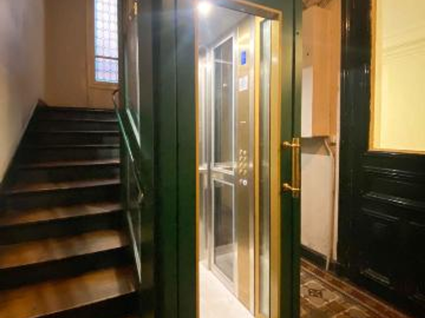 Appartement à vendre - 1 pièce - 13m2 - Paris 18e (75018)