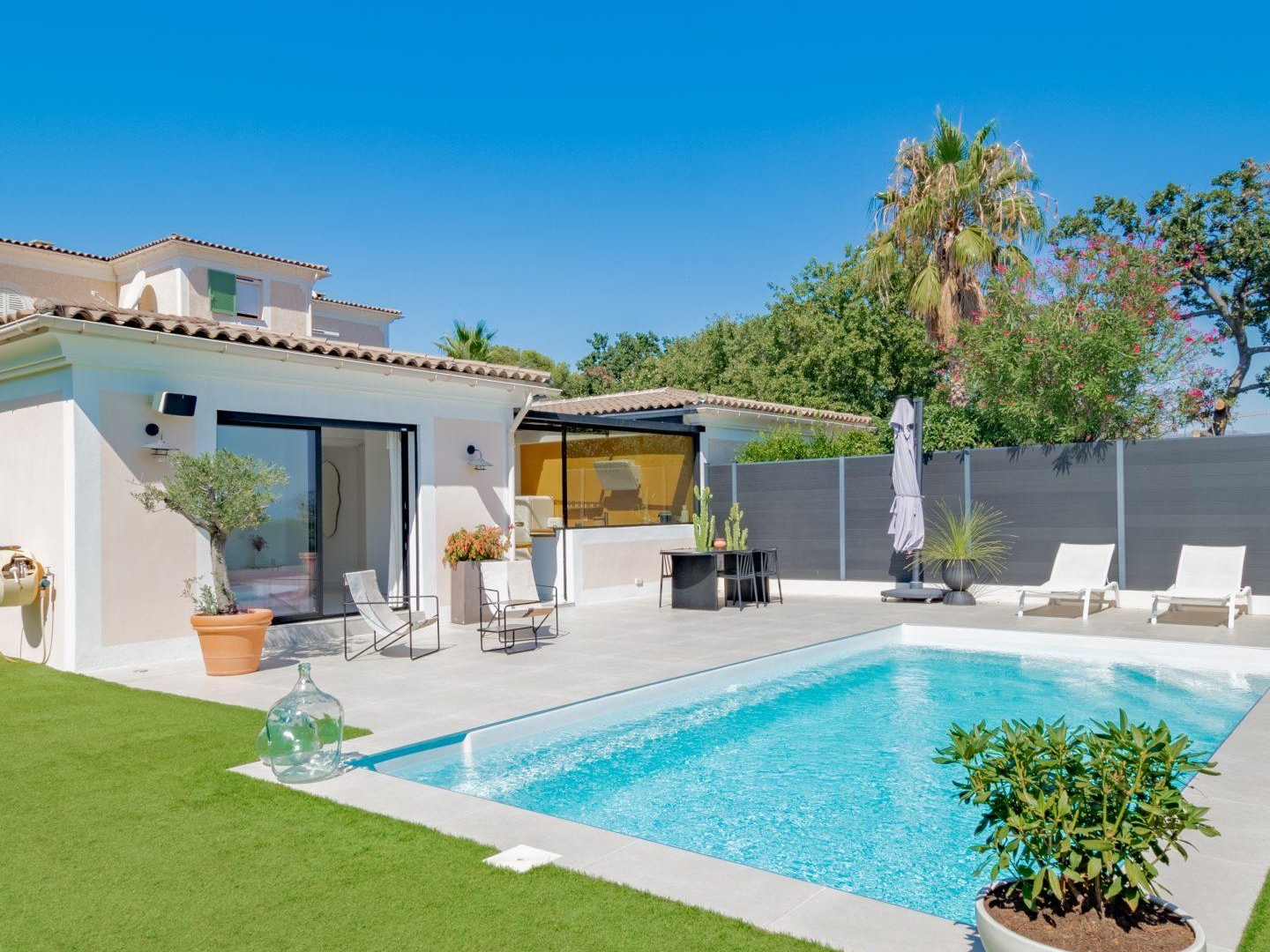 Maison à vendre - 3 pièces - 72m2 - Villeneuve-Loubet (06270)