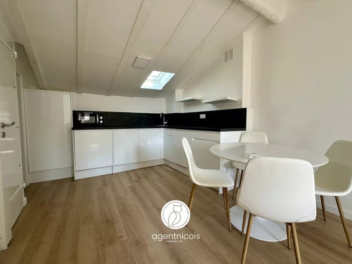 Appartement à vendre - 2 pièces - 27m2 - Nice (06000)