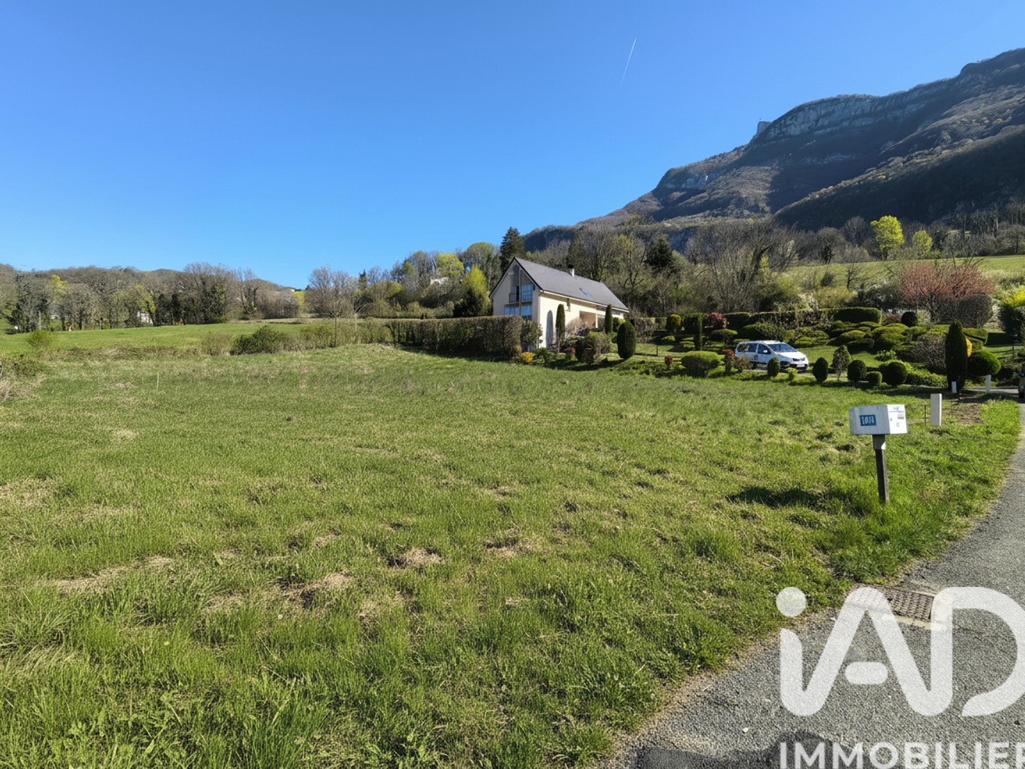 Terrain à vendre - 603m2 - Saint-Alban-Leysse (73230)