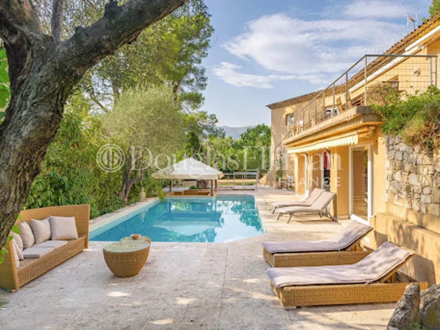 Villa 8 pièces 430 m²