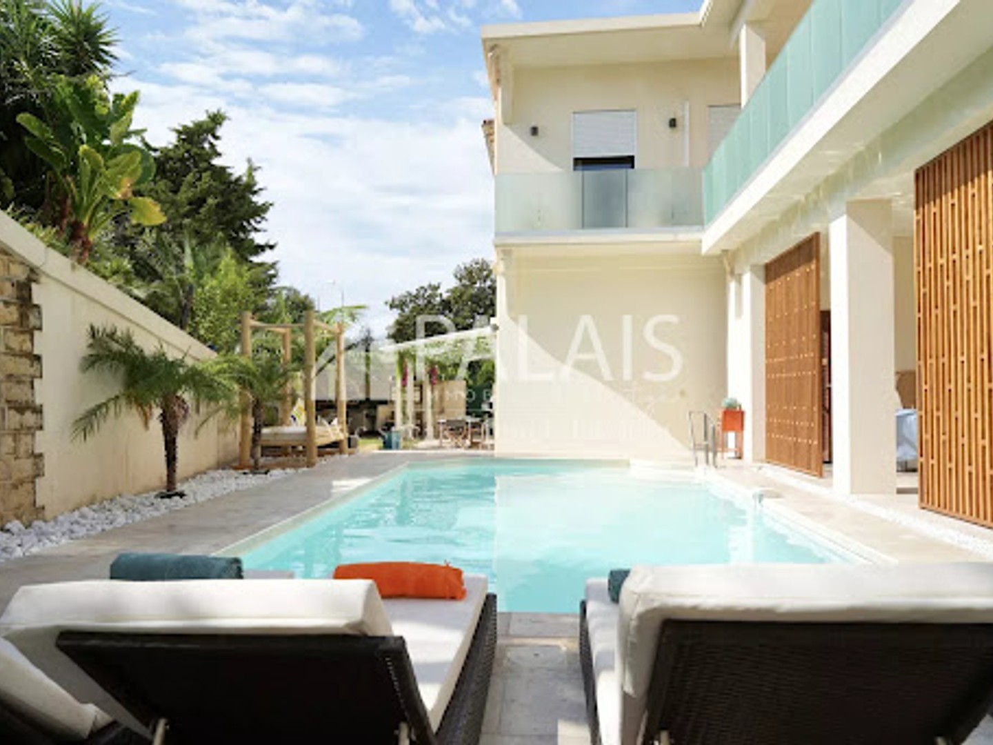 Propriété 15 pièces 353 m²