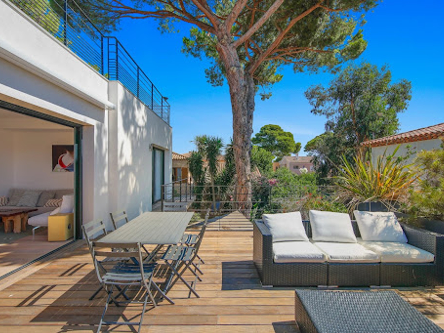 Maison à vendre - 130m2 - Hyères (83400)