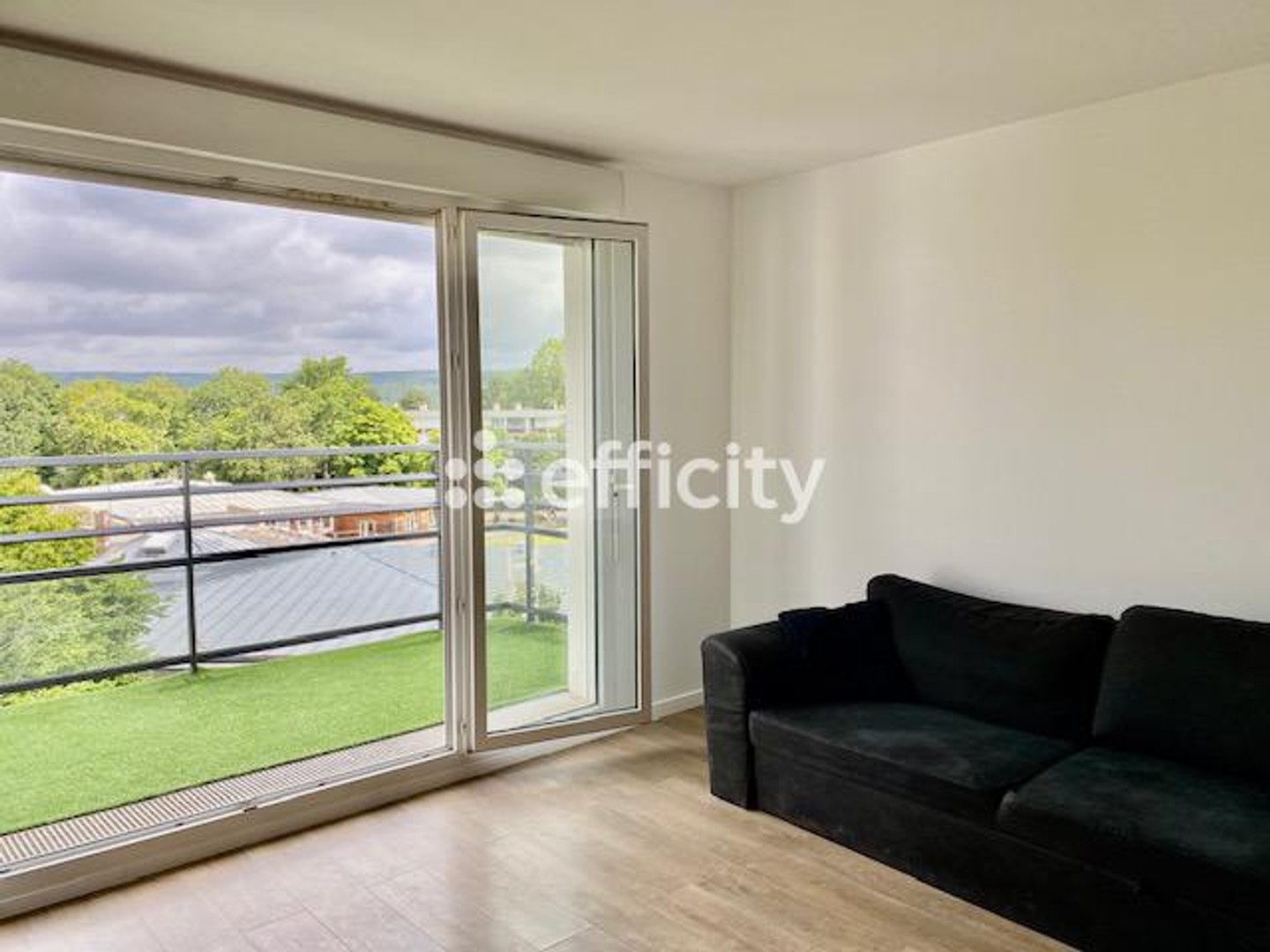 Appartement à vendre - 2 pièces - 42m2 - Verneuil-Sur-Seine (78480)