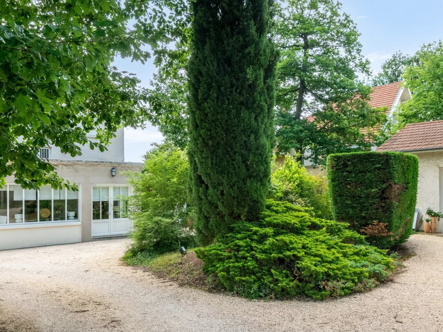 Maison à vendre - 7 pièces - 214m2 - Charbonnières-Les... (69260)