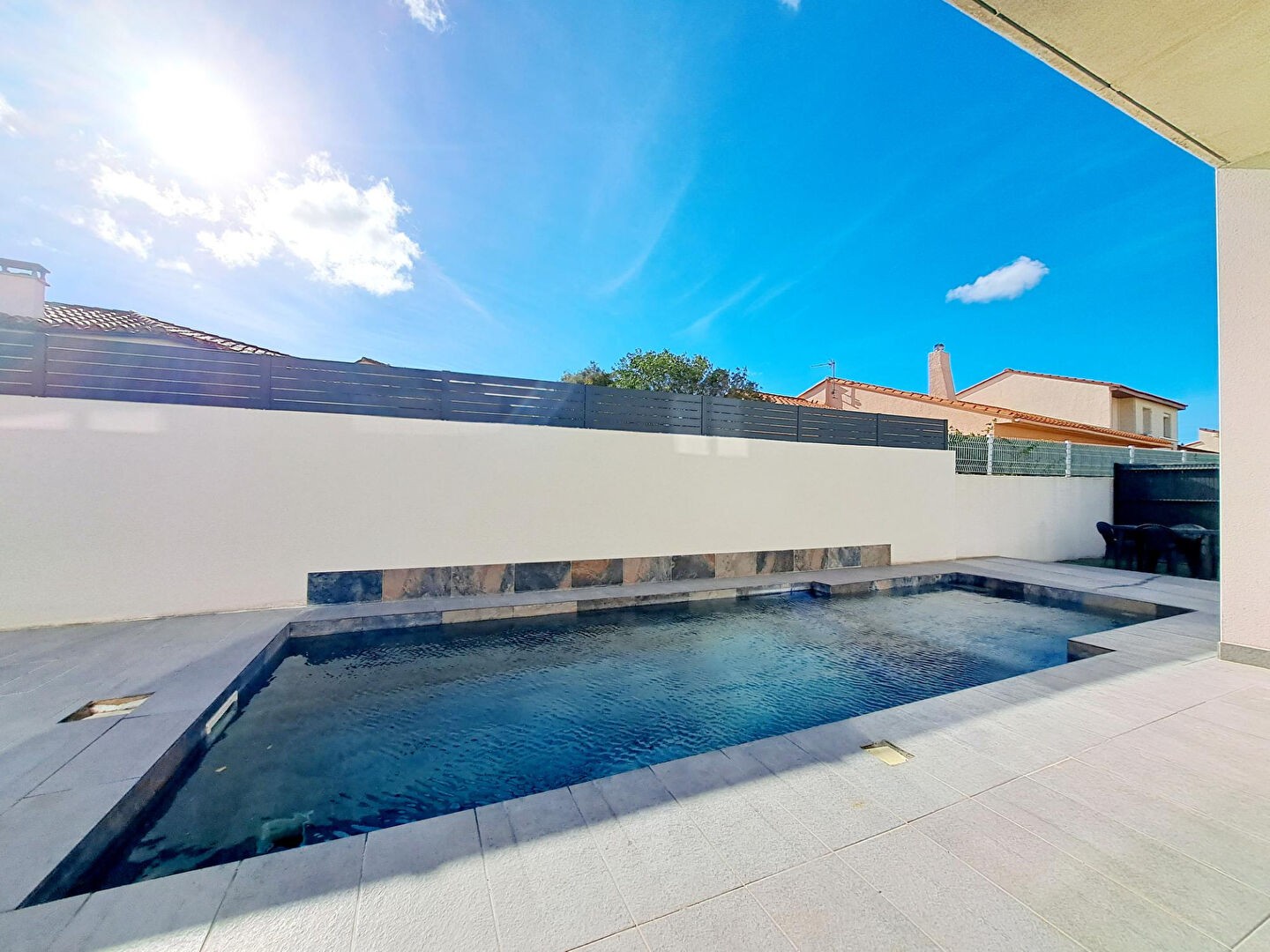 Maison à vendre - 6 pièces - 150m2 - Saleilles (66280)