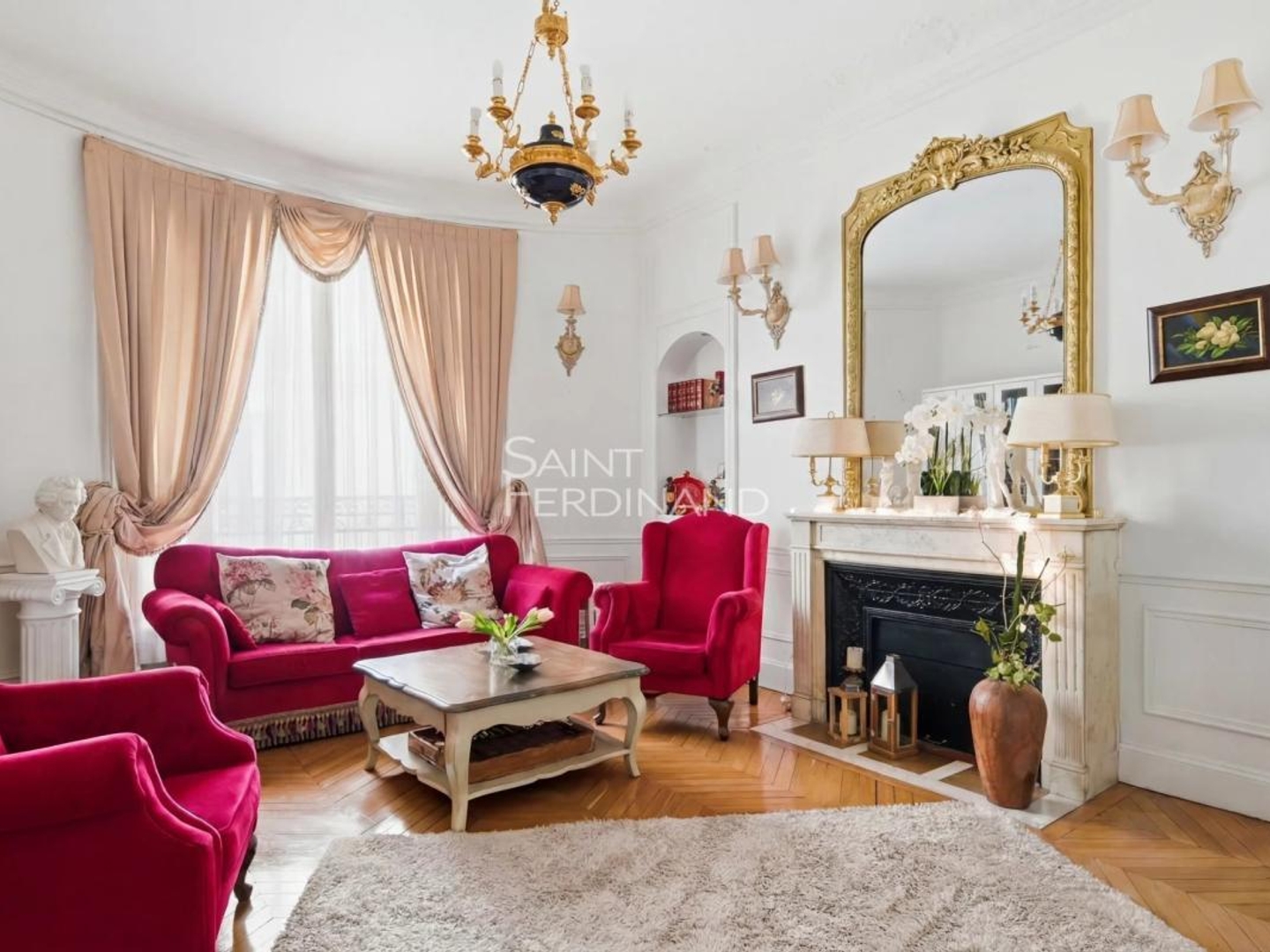 Appartement à vendre - 6 pièces - 161m2 - Paris 16e (75016)