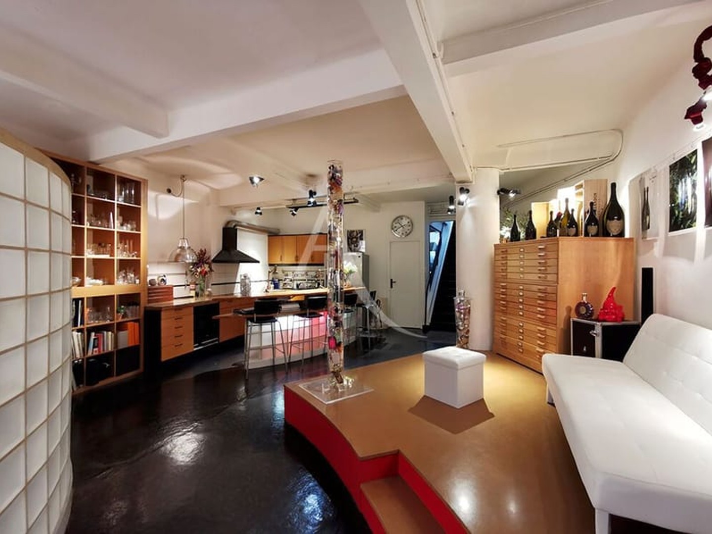 Bureaux à vendre - 1 pièce - 153m2 - Paris 16e (75016)