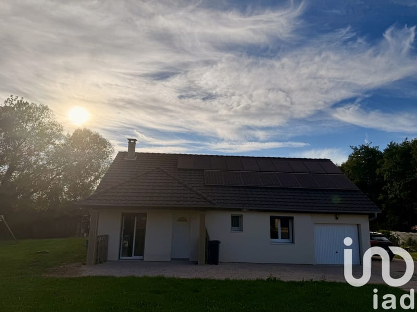 Maison à vendre - 4 pièces - 92m2 - Montpont-En-Bresse (71470)
