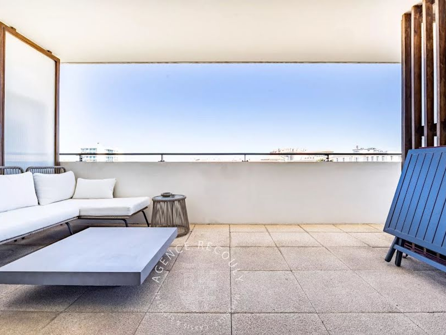 Appartement à vendre - 4 pièces - 103m2 - Marseille 7e (13007)