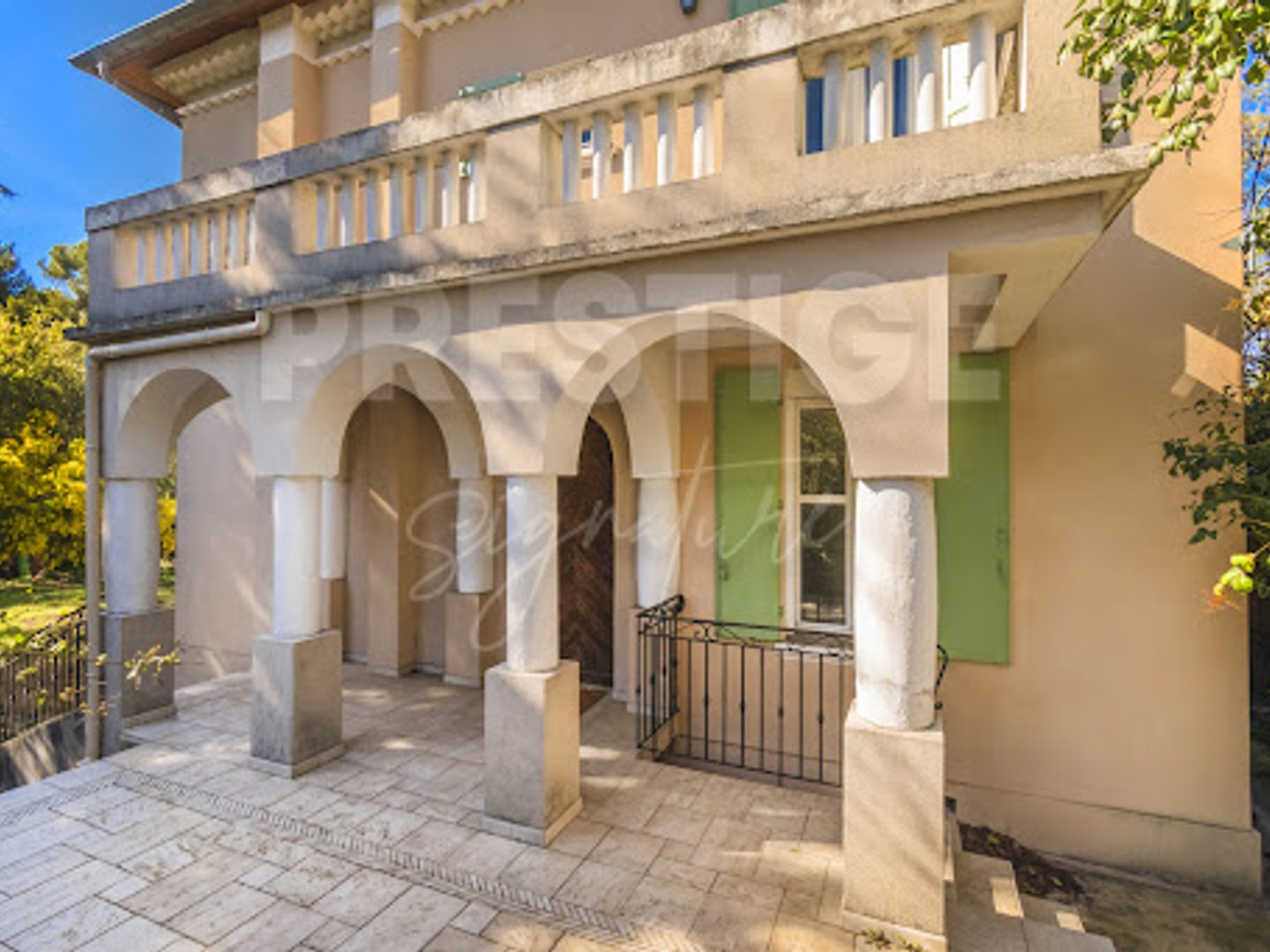 Maison à vendre - 7 pièces - 170m2 - Toulon (83000)