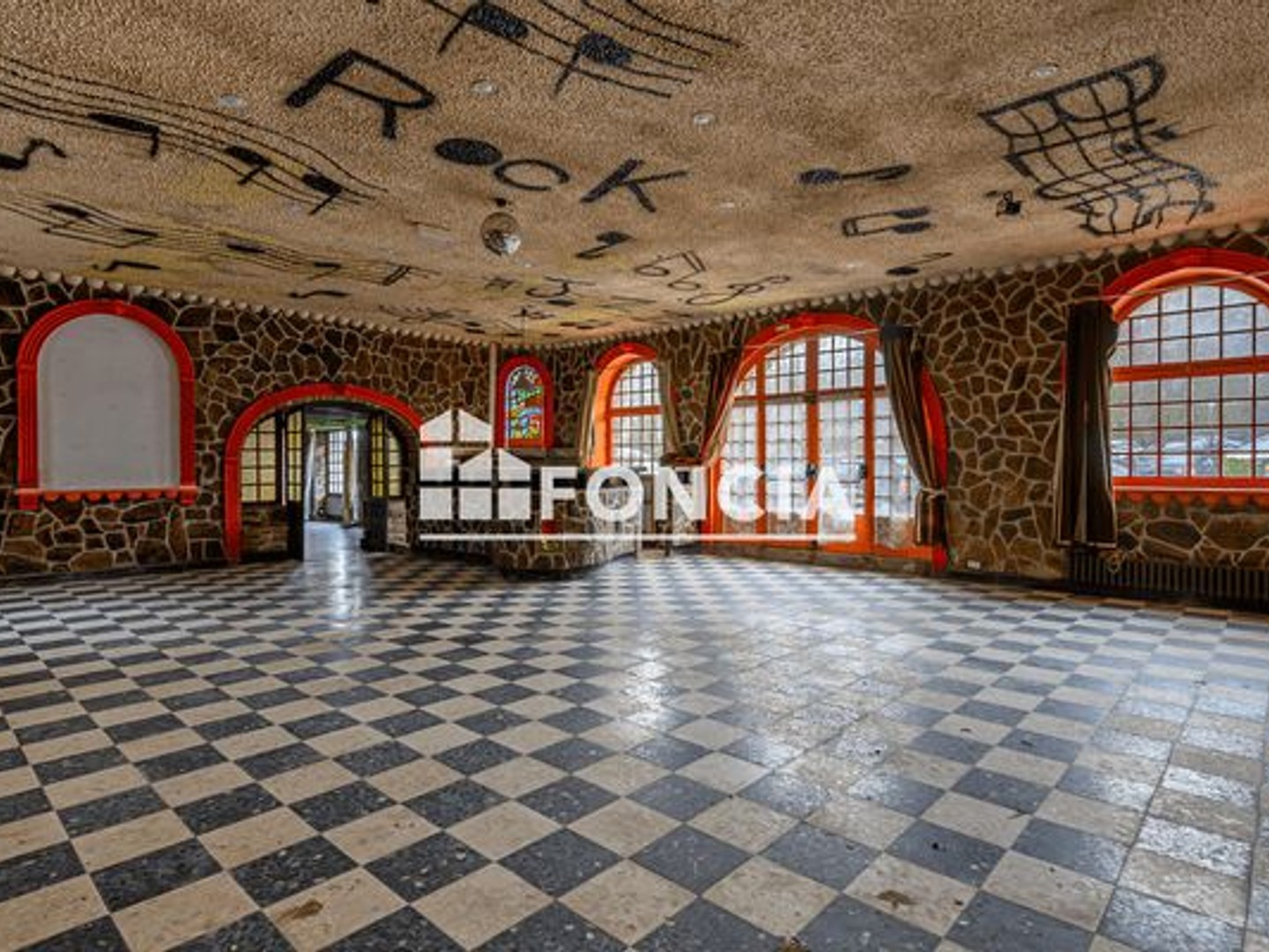 Maison à vendre - 6 pièces - 460m2 - Concarneau (29900)