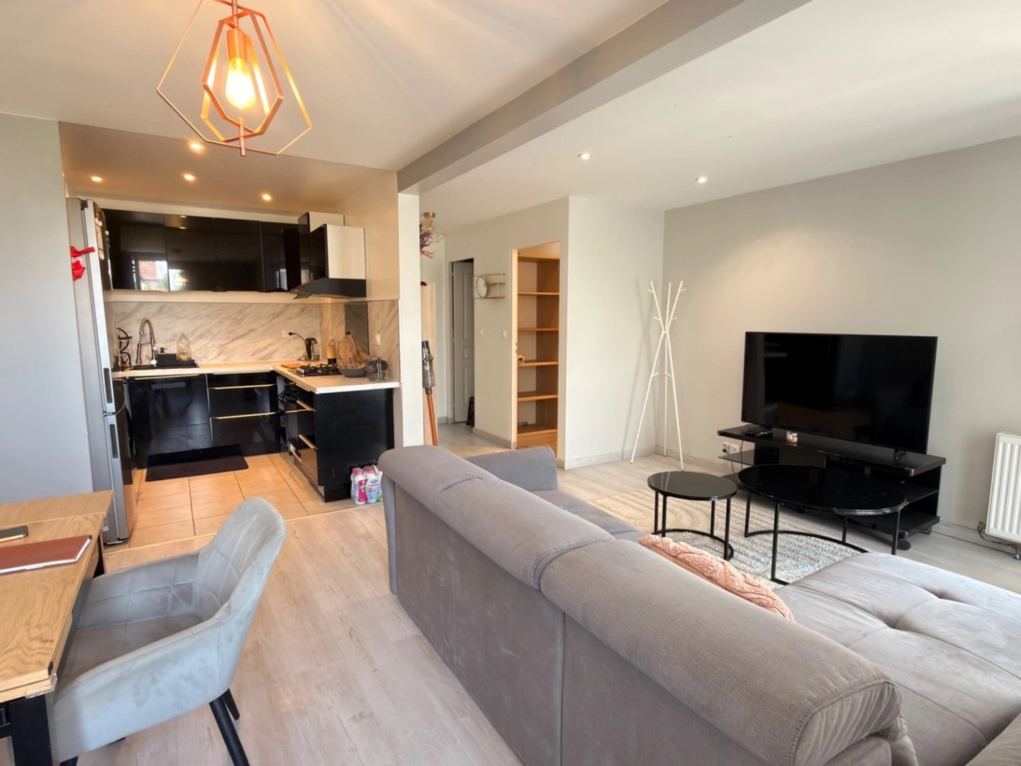 Appartement à vendre - 2 pièces - 48m2 - Nogent-Sur-Oise (60180)
