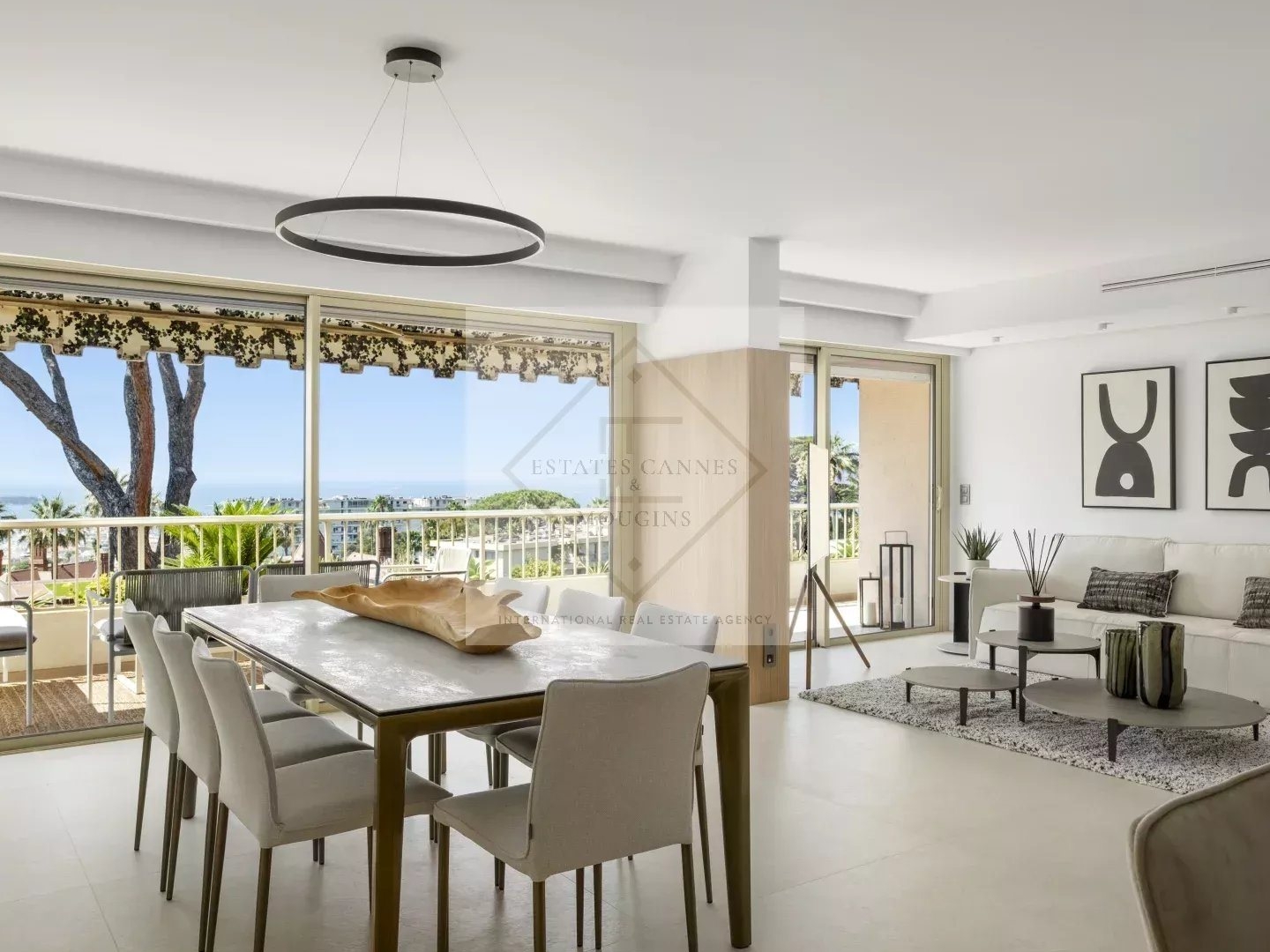 Cannes, Californie - Appartement d'exception de 5 pièces avec vue mer panoramique et îles de Lérins !