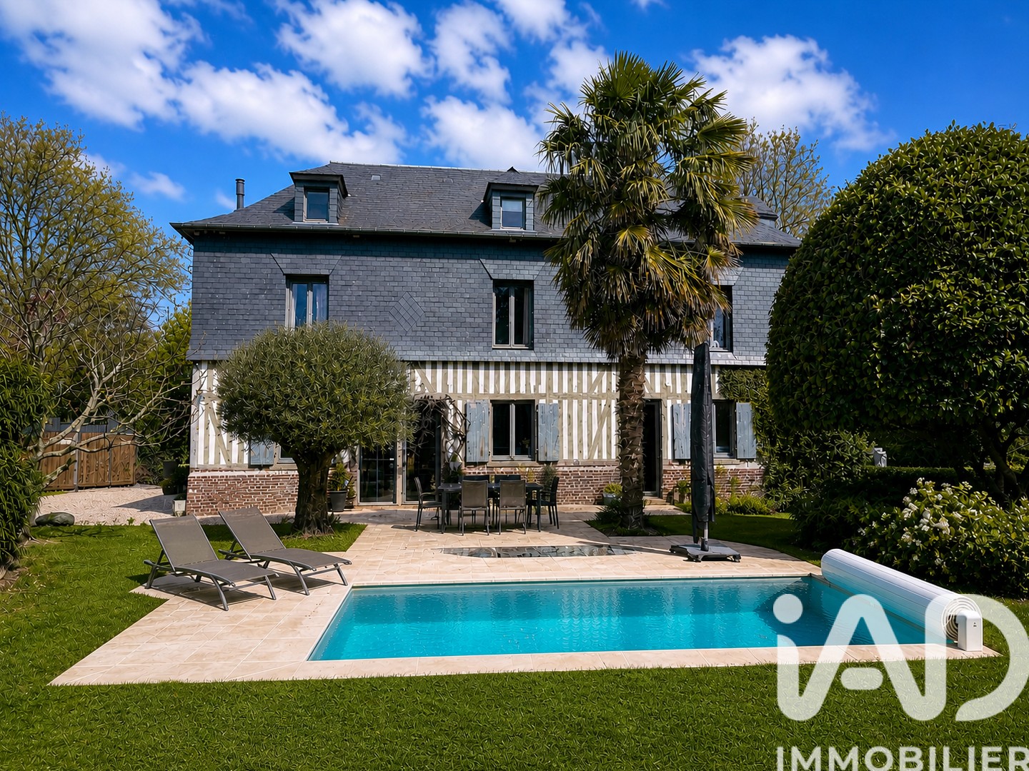 Maison 9 pièces 196 m²