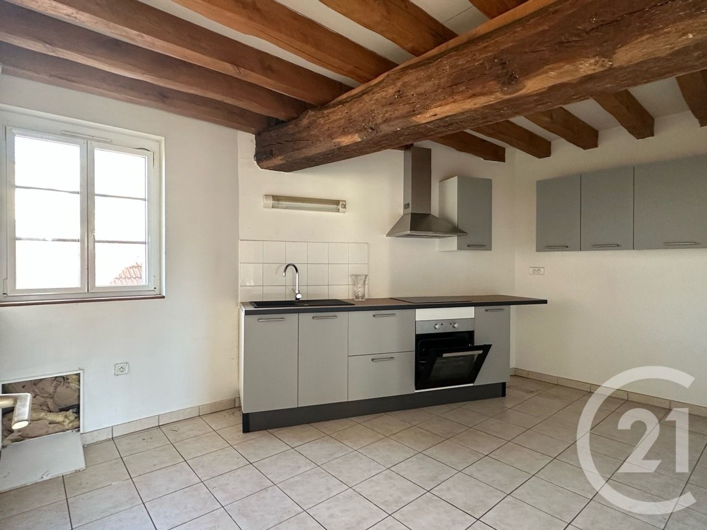 Appartement à vendre - 4 pièces - 104m2 - Coulommiers (77120)