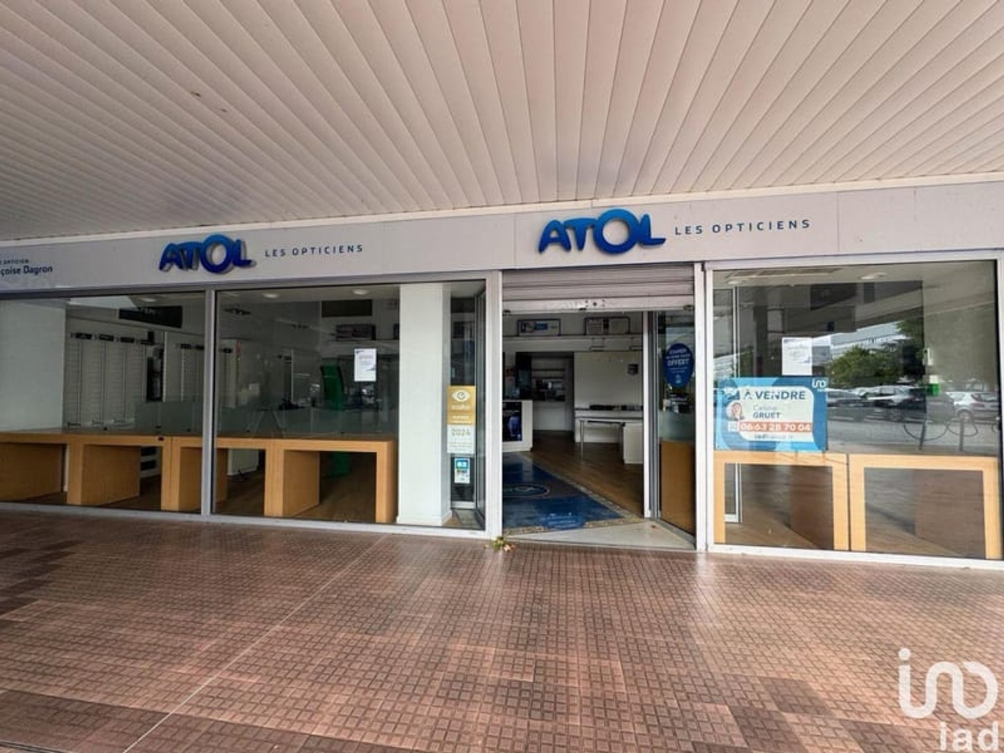 Magasin à vendre - 132m2 - Poitiers (86000)