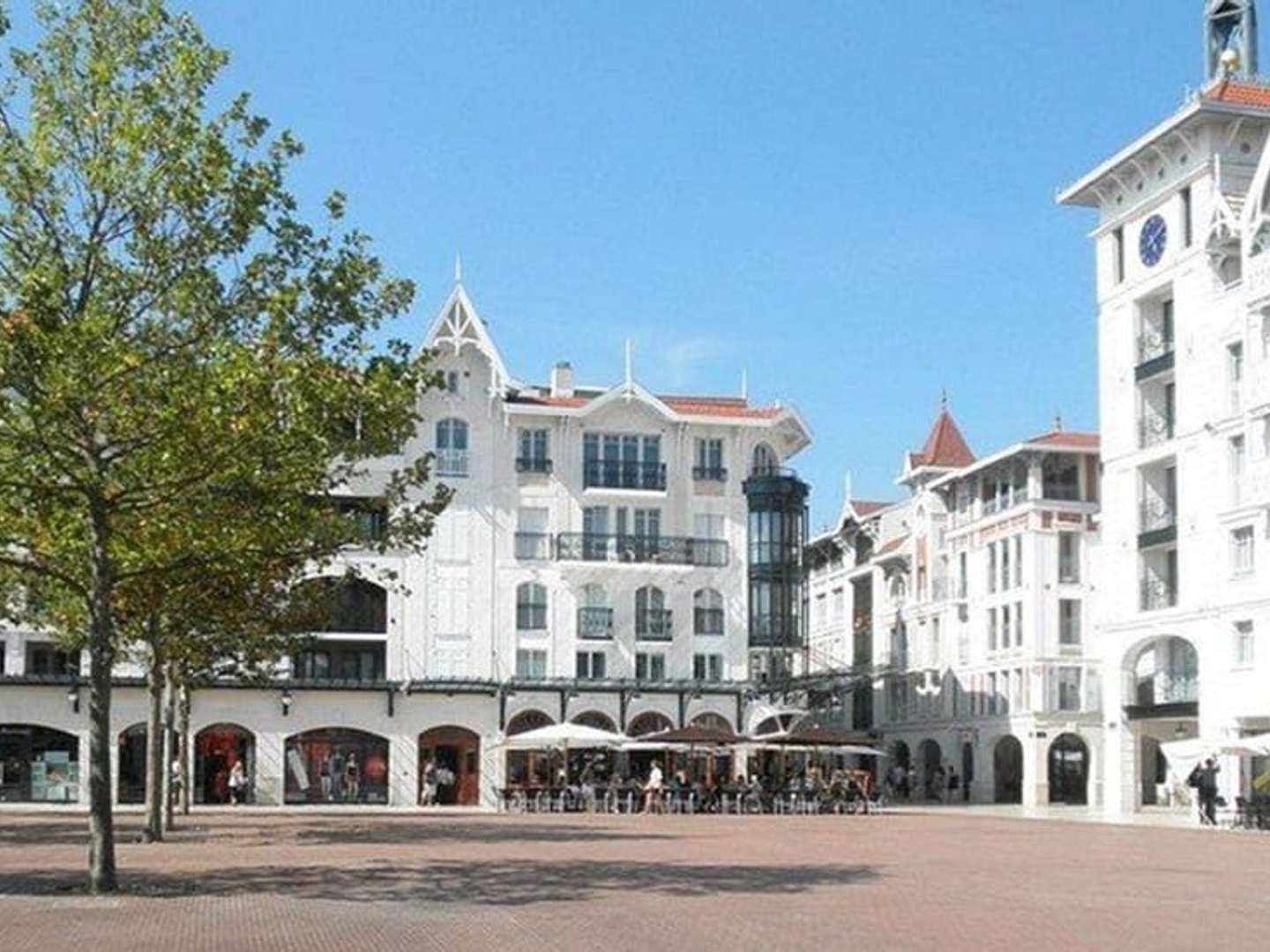 Appartement à vendre - 2 pièces - 45m2 - Arcachon (33120)