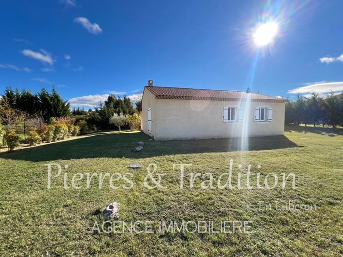 Maison à vendre - 4 pièces - 110m2 - Revest-Du-Bion (04150)