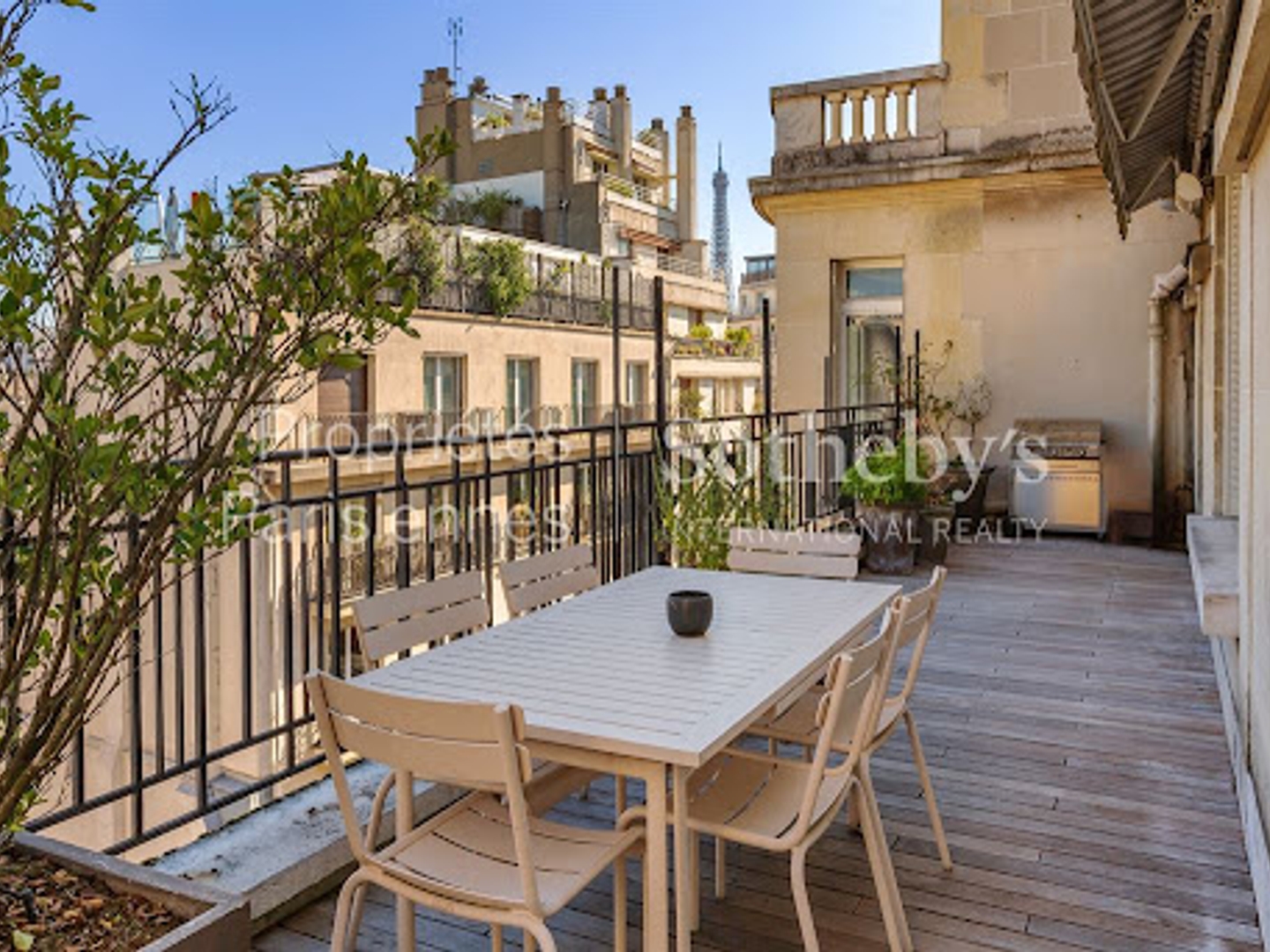 Appartement 13 pièces 388 m²