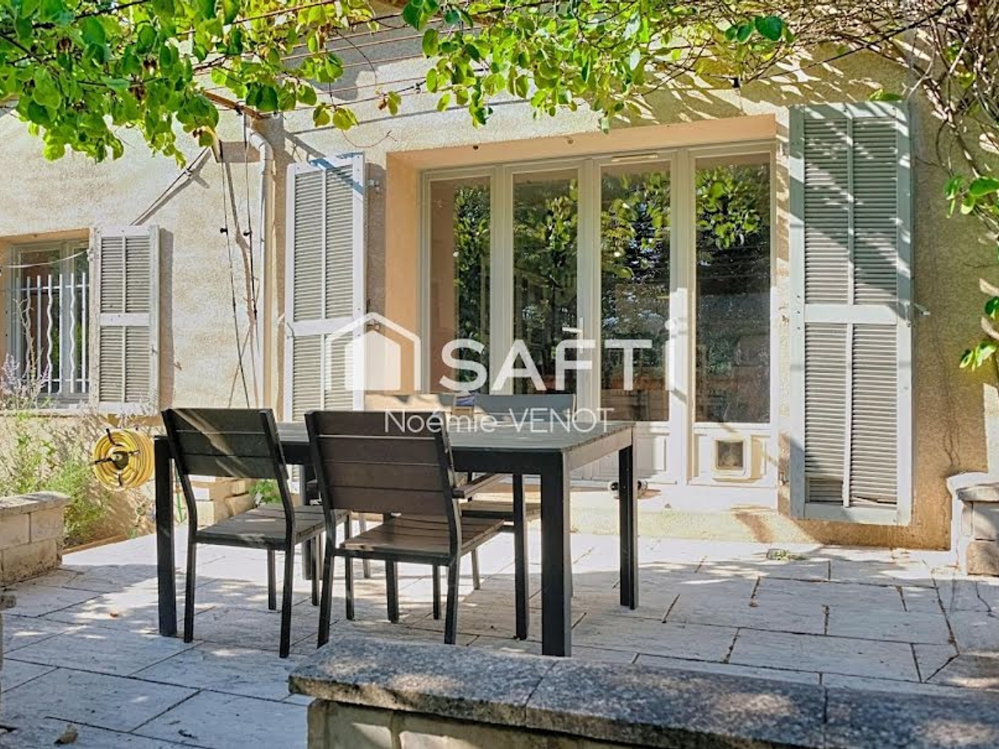 Maison à vendre - 4 pièces - 126m2 - Aix-En-Provence (13080)