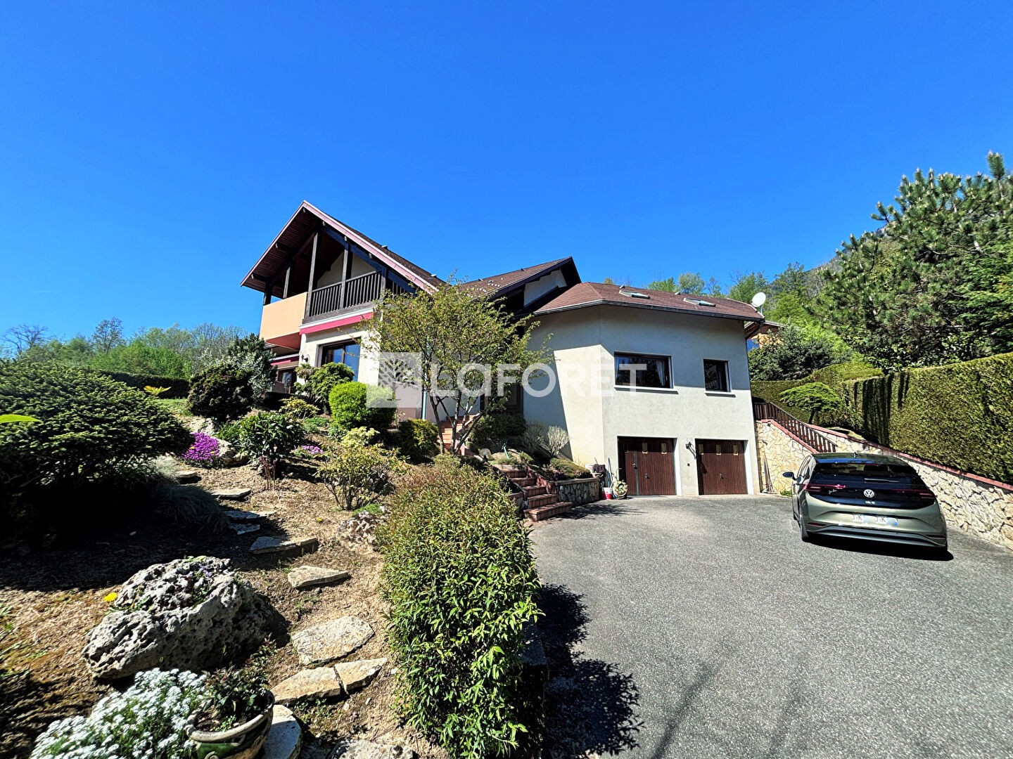 Maison 7 pièces 276 m²