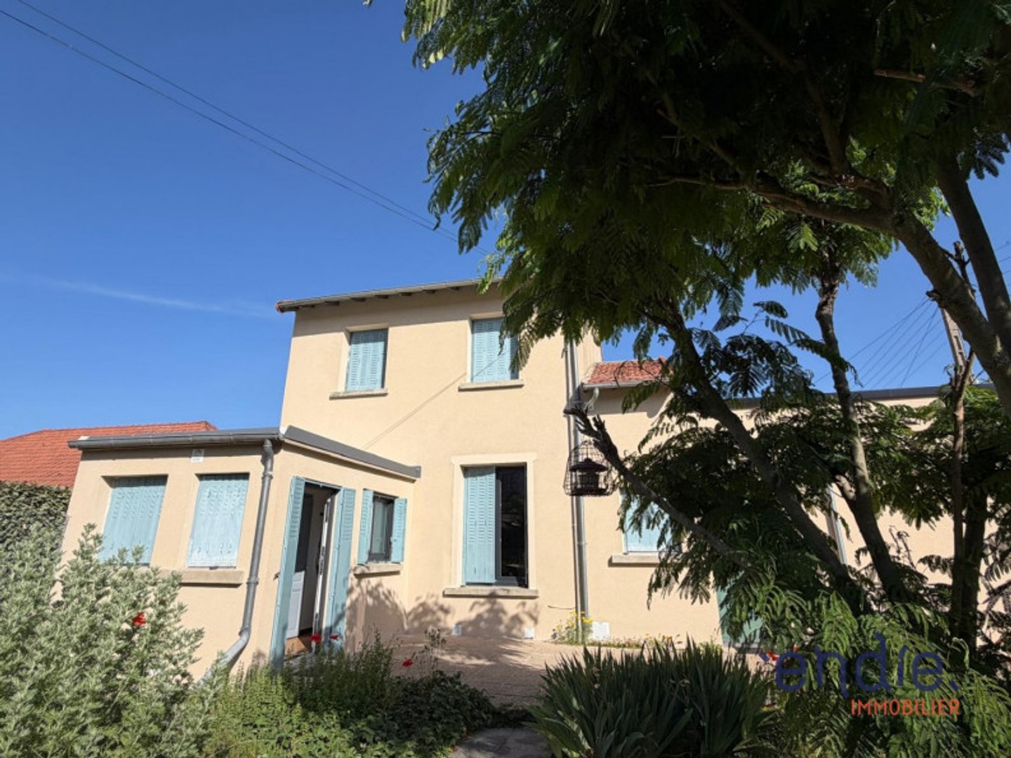 Maison à vendre - 7 pièces - 111m2 - Montluçon (03100)