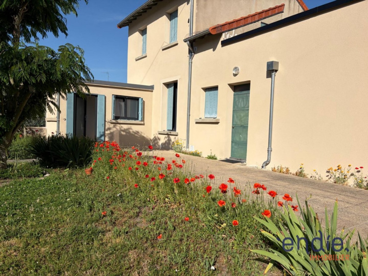 Maison à vendre - 7 pièces - 111m2 - Montluçon (03100)