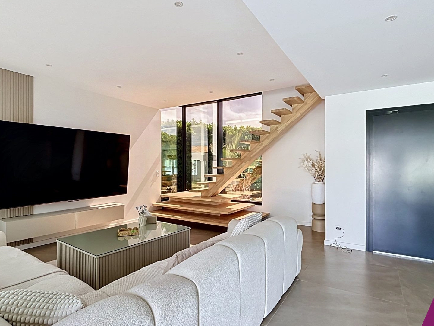 Maison à vendre - 5 pièces - 150m2 - Ambarès-Et-Lagrave (33440)