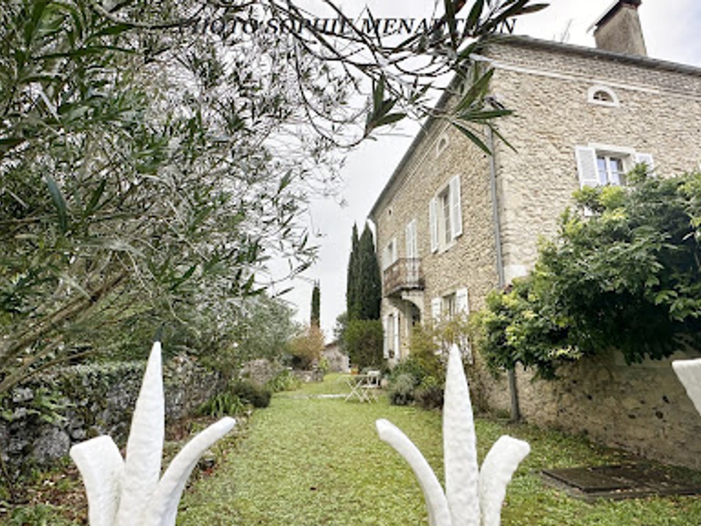 Maison 8 pièces 375 m²