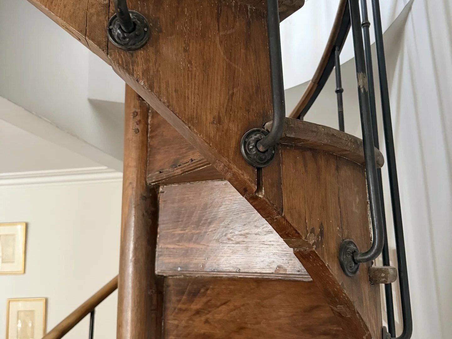 CHARMANT APPARTEMENT SAINT GERMAIN DES PRES
