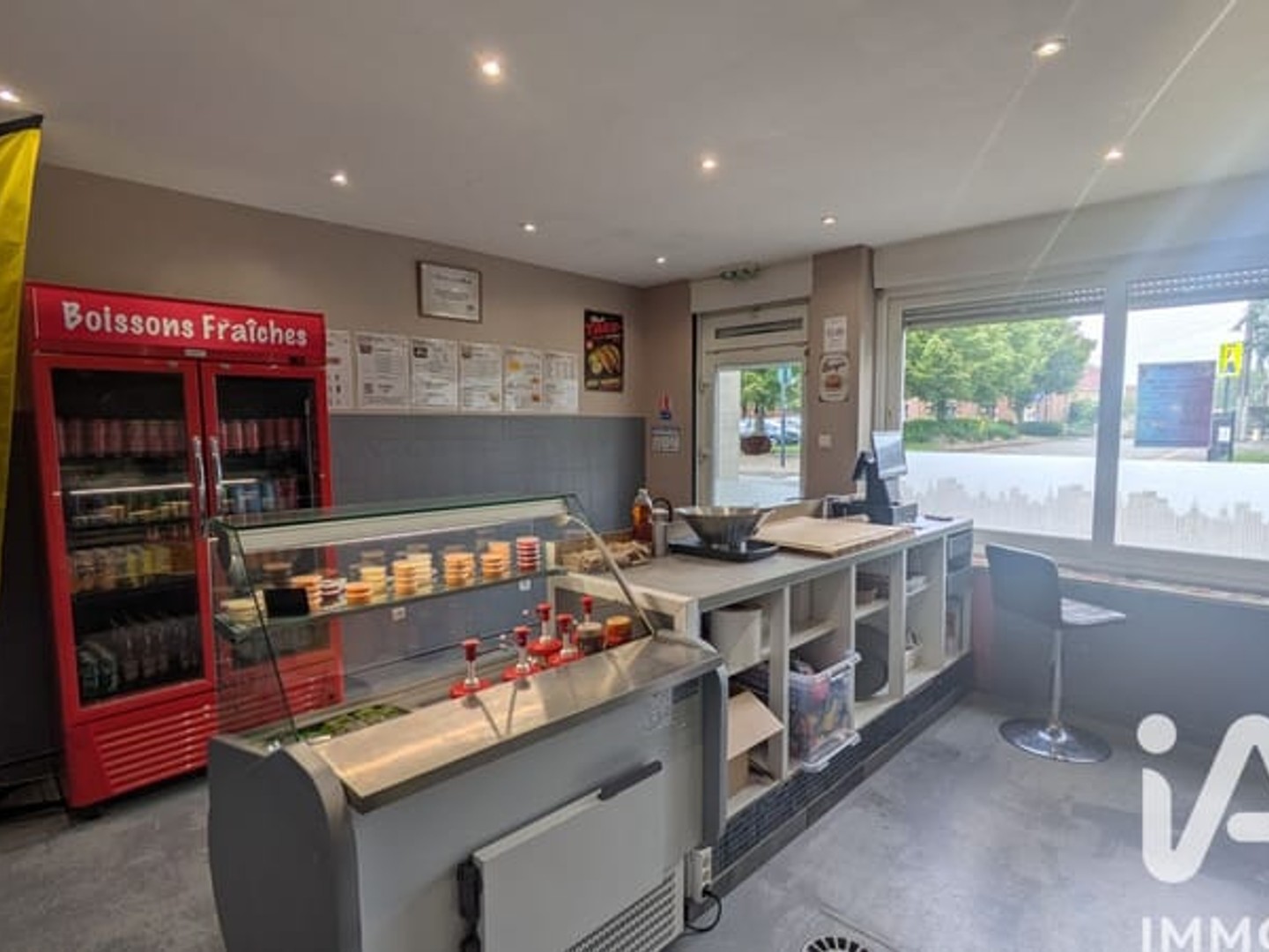Magasin à vendre - 64m2 - Divion (62460)