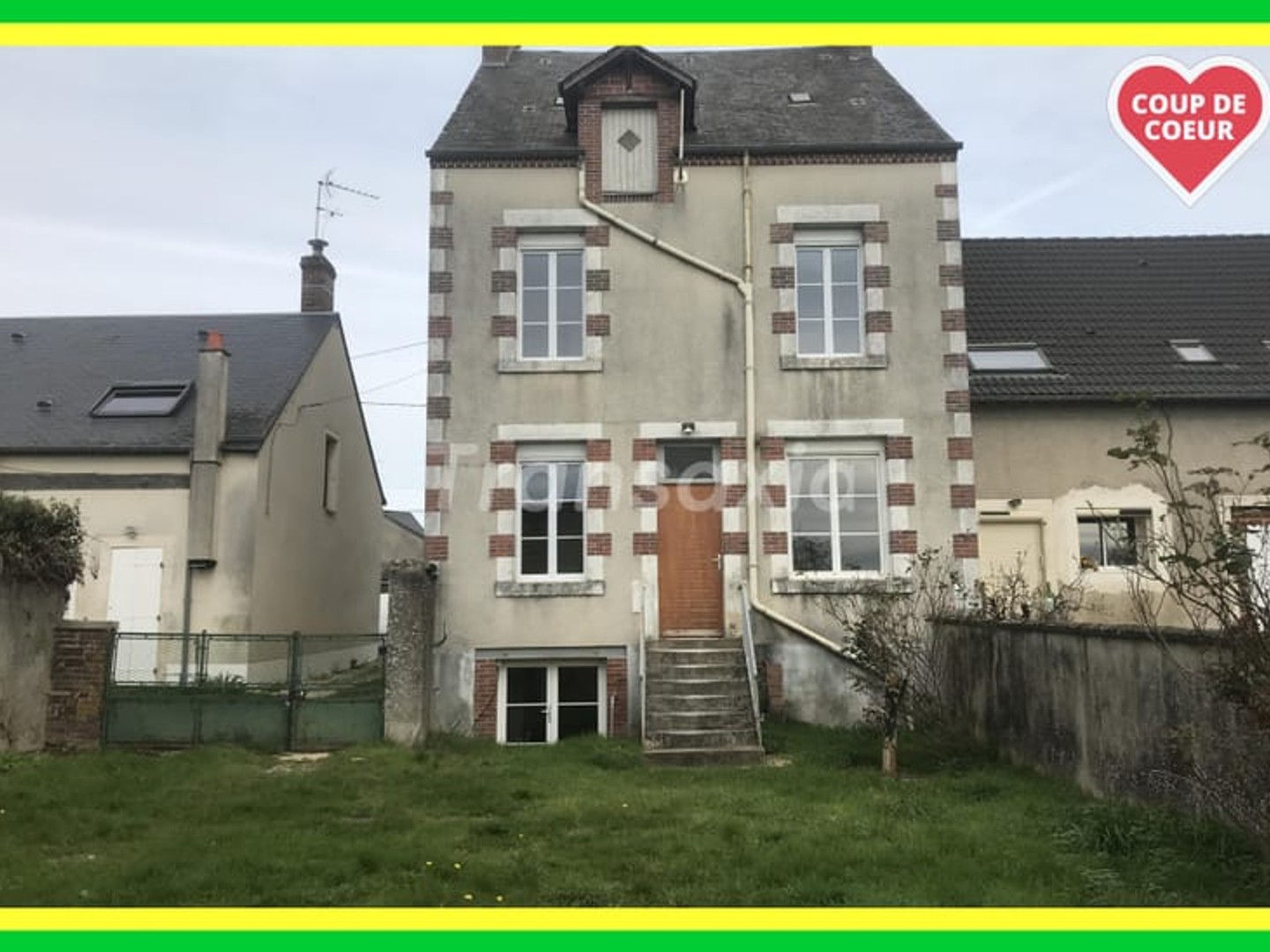 Immeuble à vendre - 6 pièces - 130m2 - Mehun-Sur-Yèvre (18500)