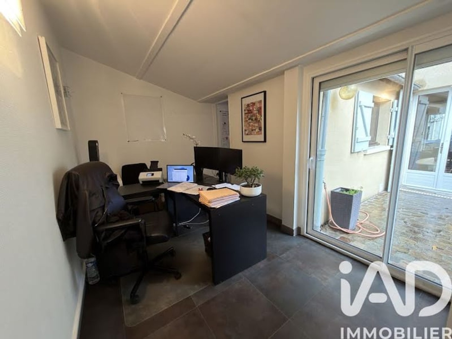 Bureaux à vendre - 66m2 - Houdan (78550)