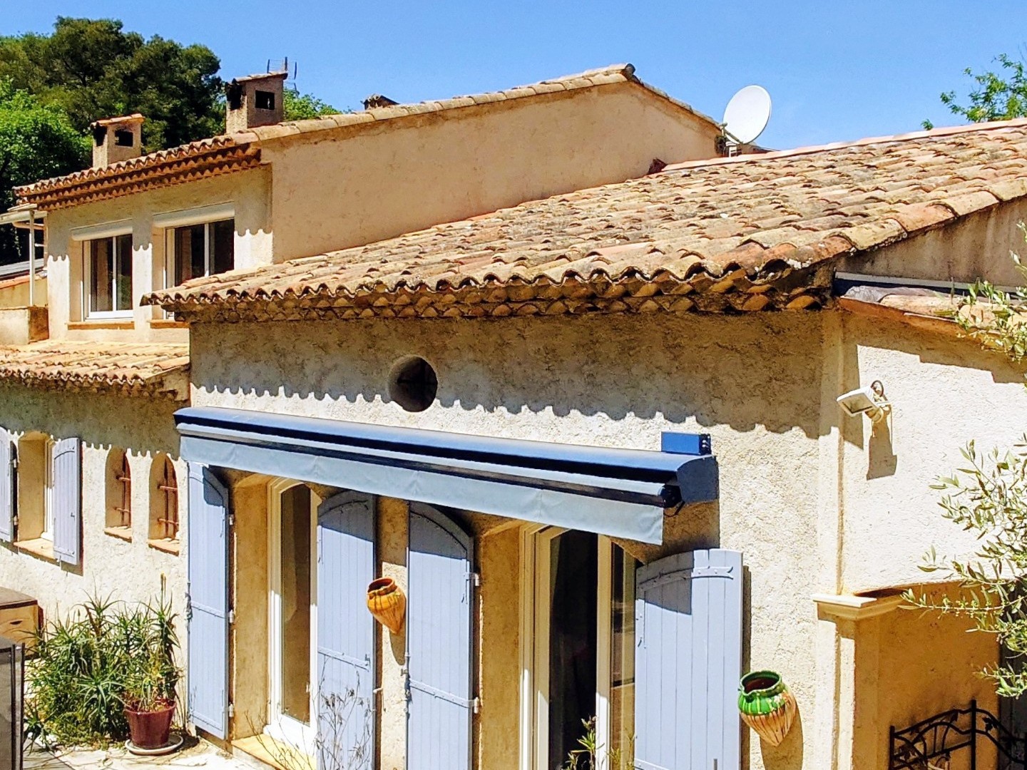 Maison à vendre - 11 pièces - 313m2 - Biot (06410)