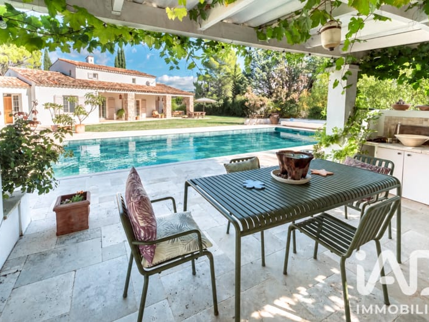 Maison à vendre - 6 pièces - 190m2 - Fayence (83440)