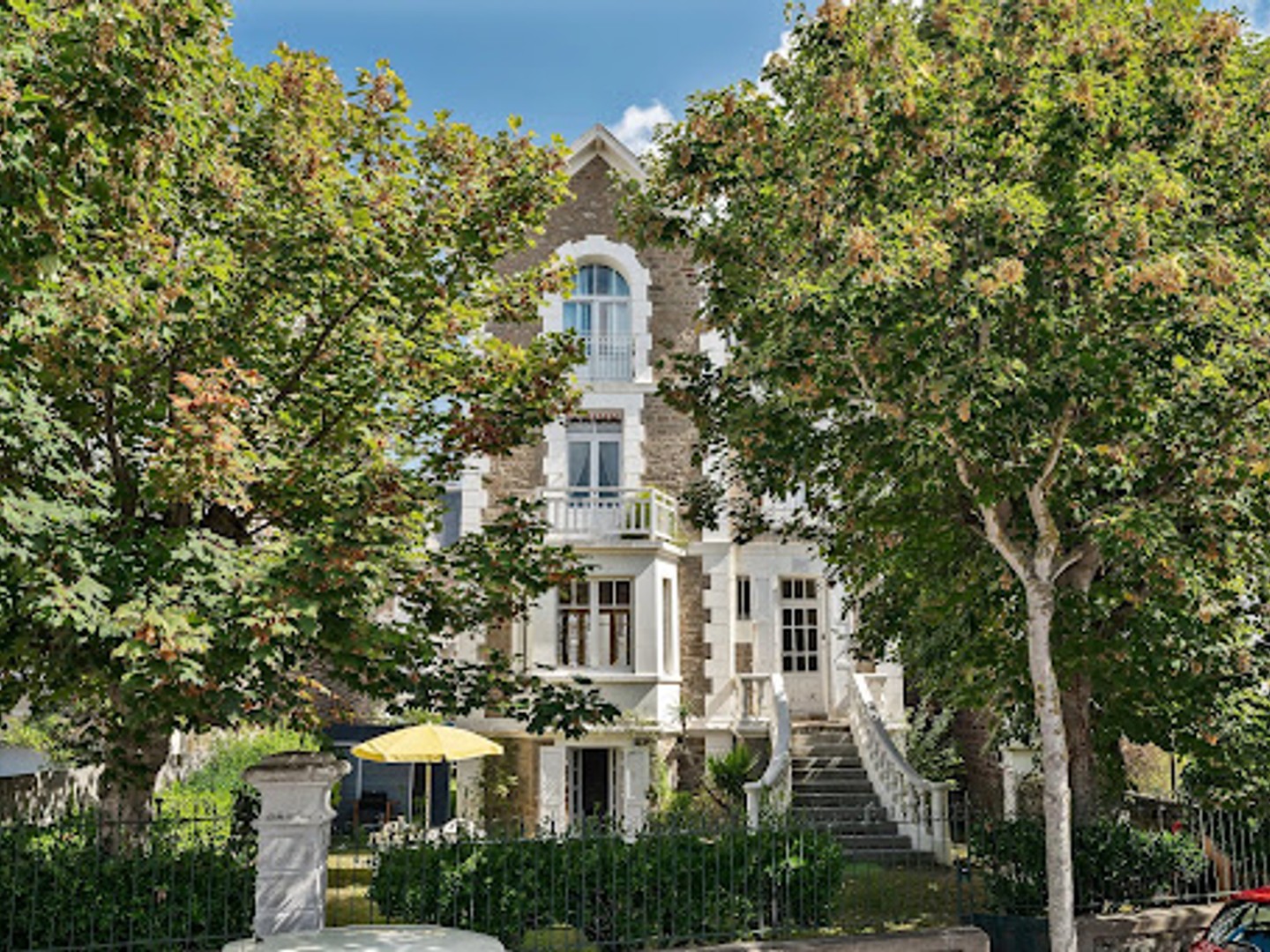 Maison 239 m²