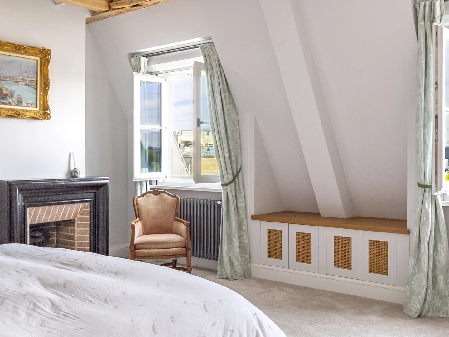 Paris 8e - AVENUE HOCHE - Appartement - 14 pièces - 473,05m² Carrez - 5 chambres - Balcon - Vues dégagées - Salle de sport.