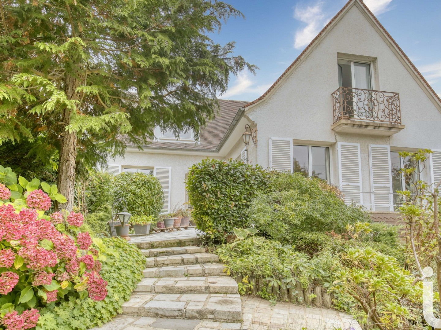 Maison 7 pièces 189 m²