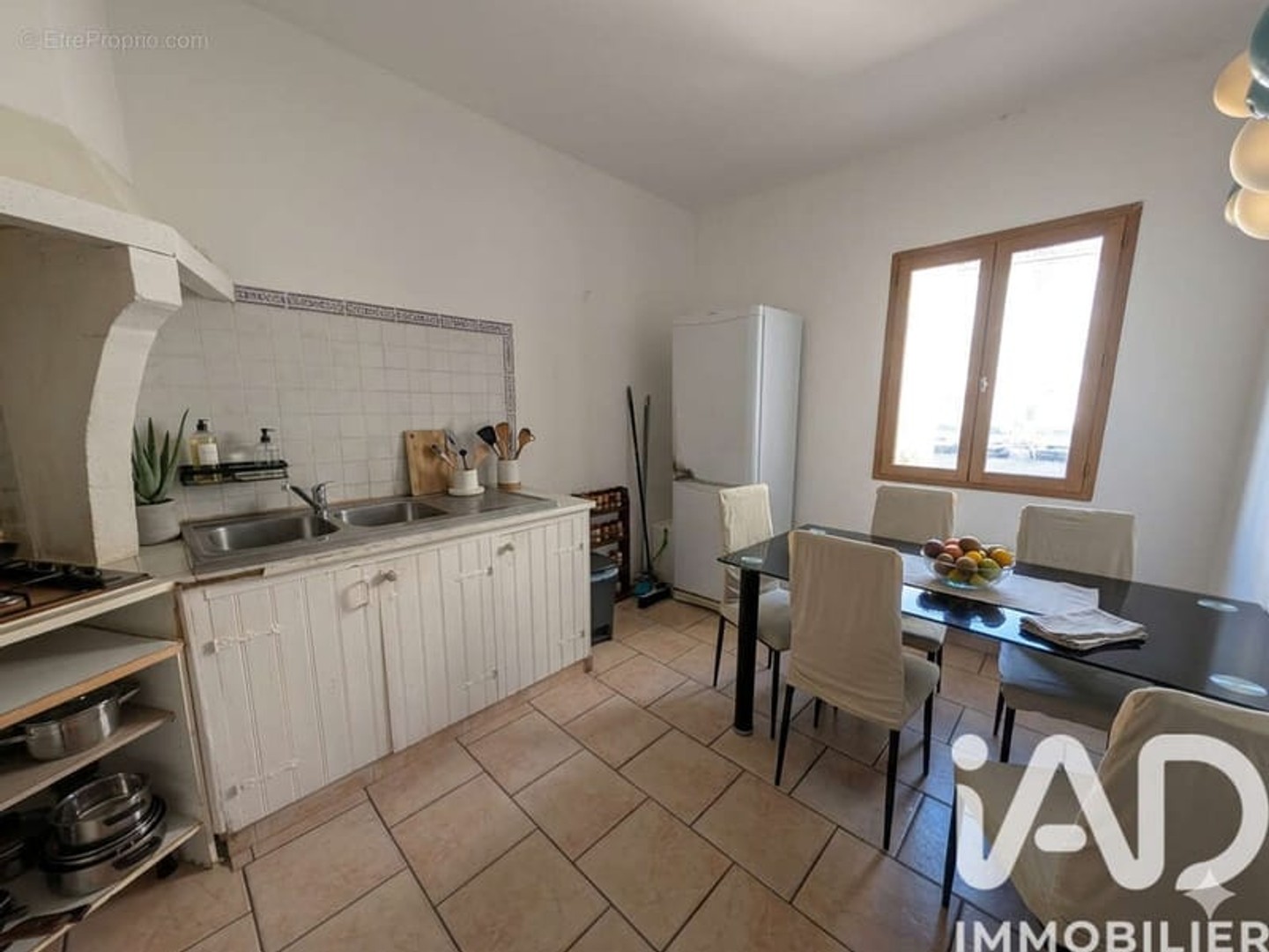 Appartement à vendre - 120m2 - Beaucaire (30300)