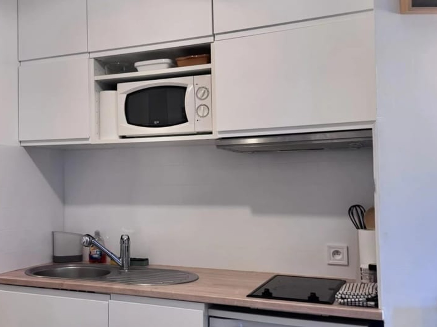 Appartement à vendre - 1 pièce - 27m2 - Mandelieu-La-Napoule (06210)