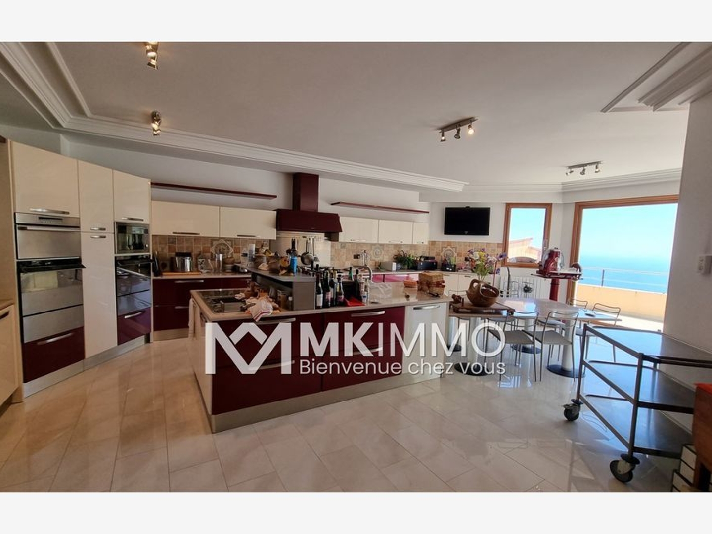 Maison à vendre - 8 pièces - 804m2 - La Turbie (06320)