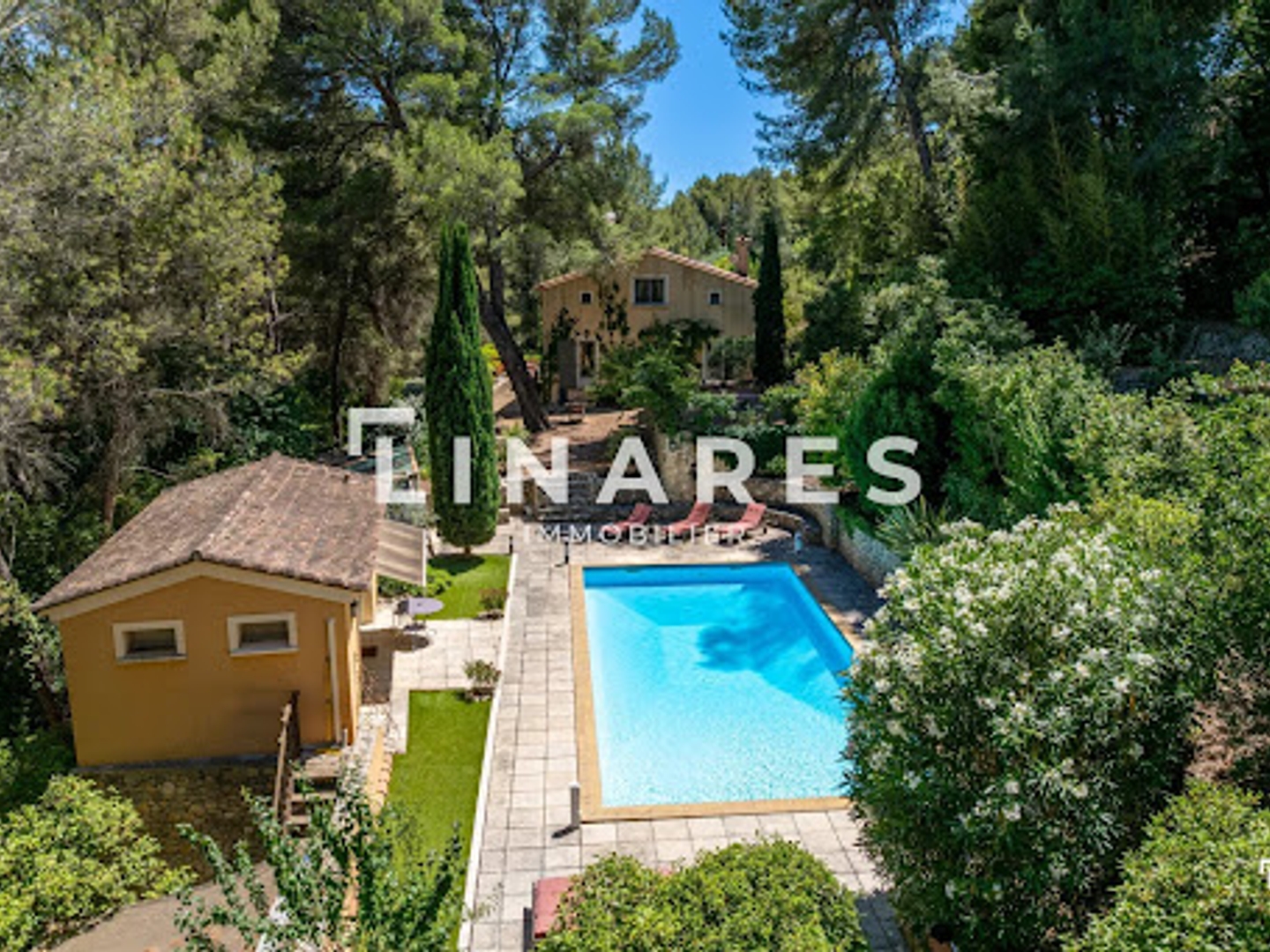 Maison 8 pièces 287 m²